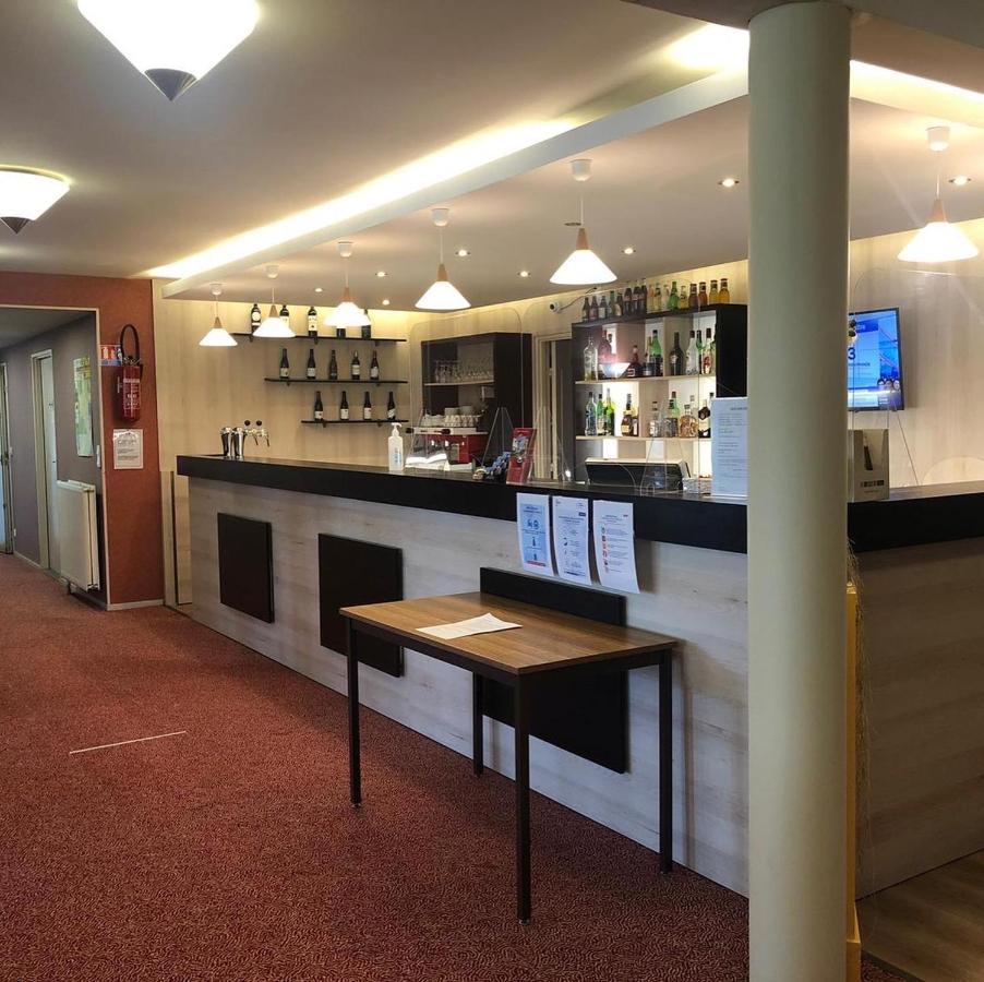 阿缇娜酒店 厄尔河畔帕西 外观 照片
